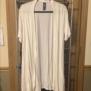 Agnes and Dora short sleeve cardigan XL